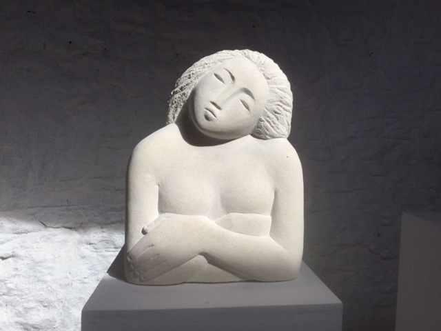 Reverie, Lavoux stone